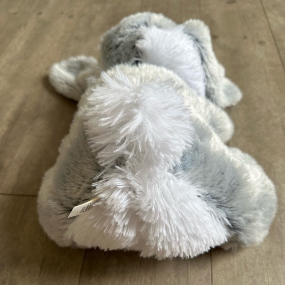 Stuffed Rabbit Bunny Large Ultra Plush Children’s Stuffed Animal 2023 Easter - Picture 7 of 12